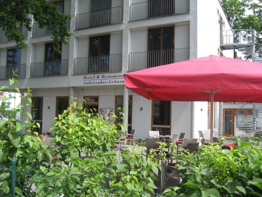 Hotel Ambassador-Berlin Gruenau Buitenkant foto