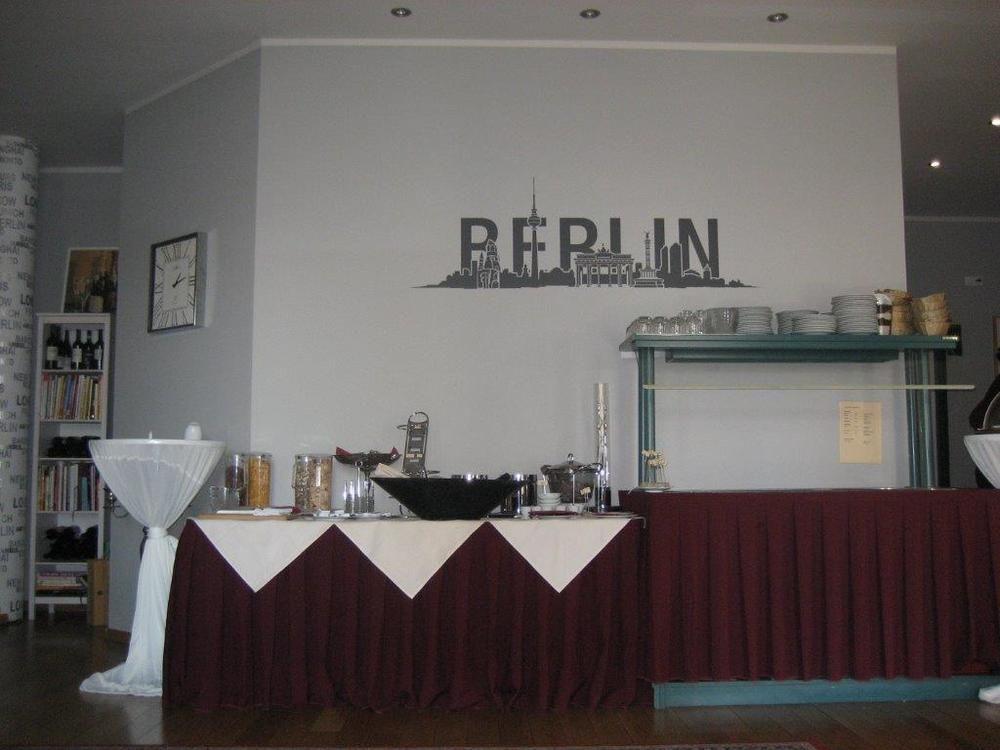 Hotel Ambassador-Berlin Gruenau Buitenkant foto
