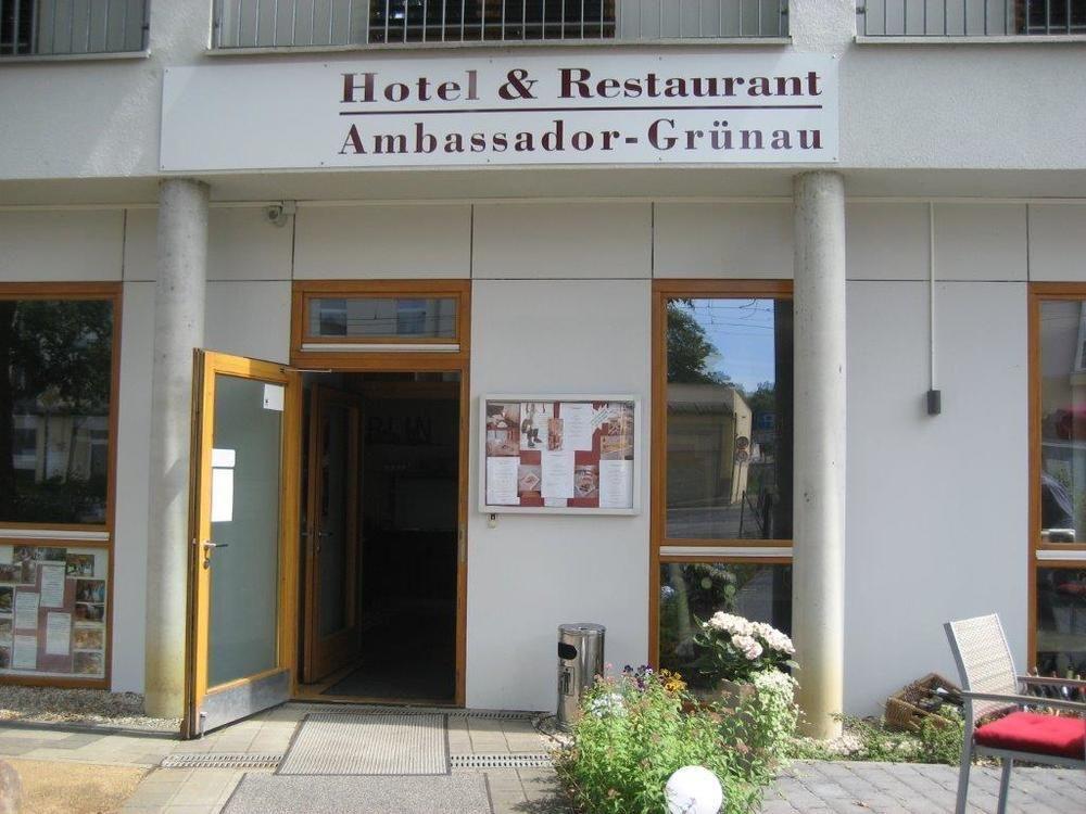 Hotel Ambassador-Berlin Gruenau Buitenkant foto